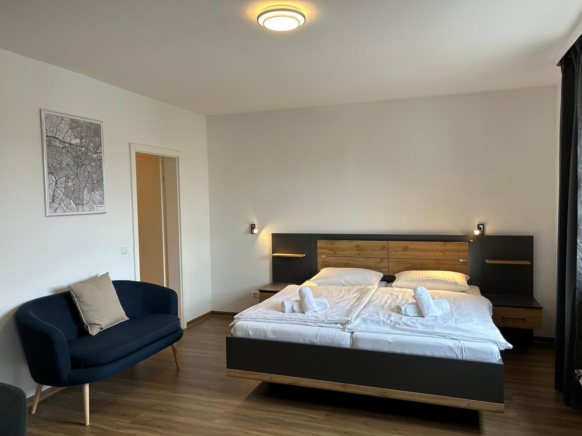 Riverside Airport Hotel Кельстербах Екстер'єр фото