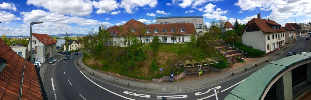 Riverside Airport Hotel Кельстербах Екстер'єр фото